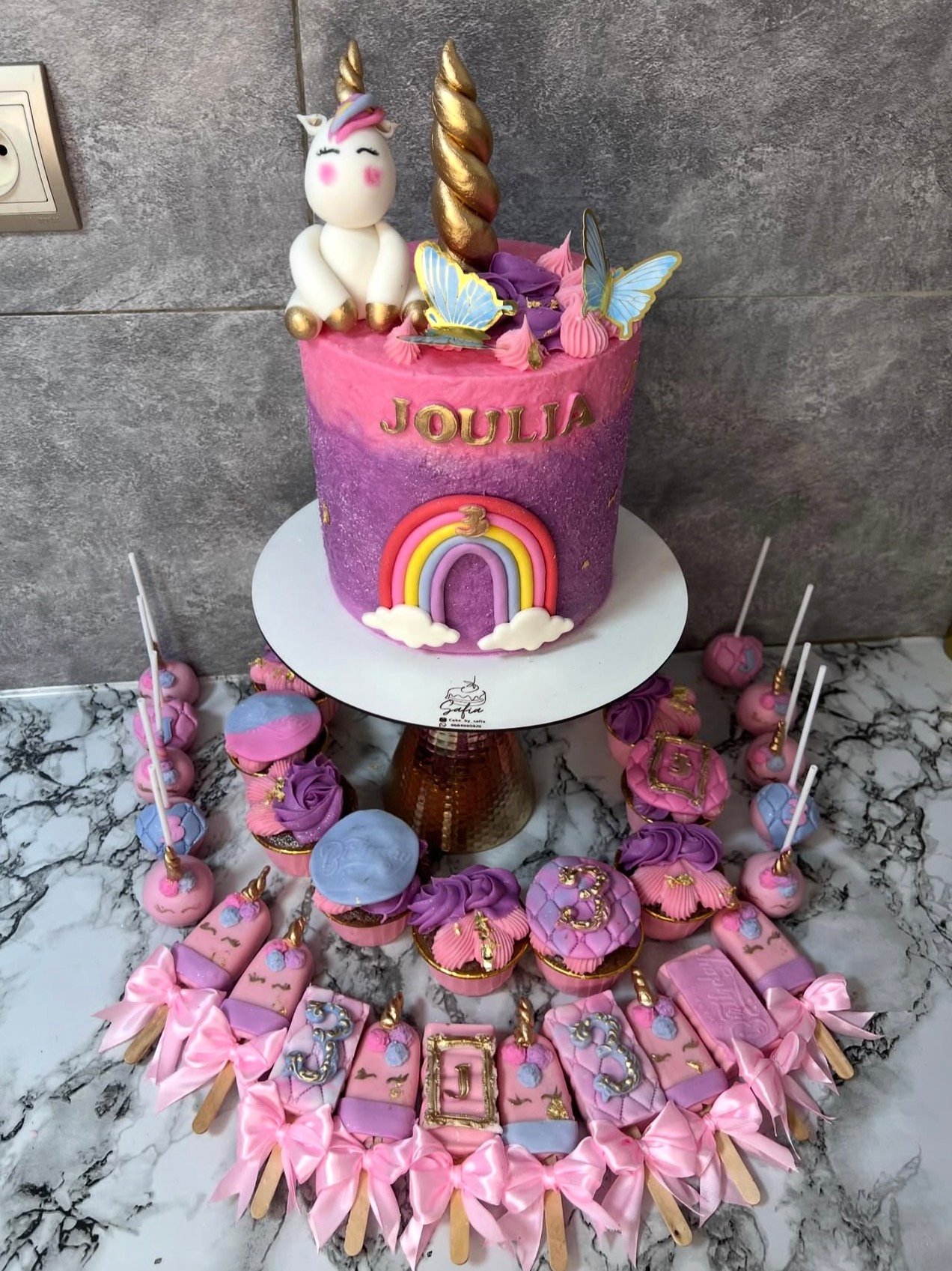 Gâteau Arc-en-Ciel